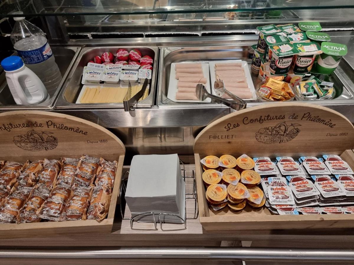 Hotel Restaurant Le Relais - Pau Nord Lons Екстер'єр фото