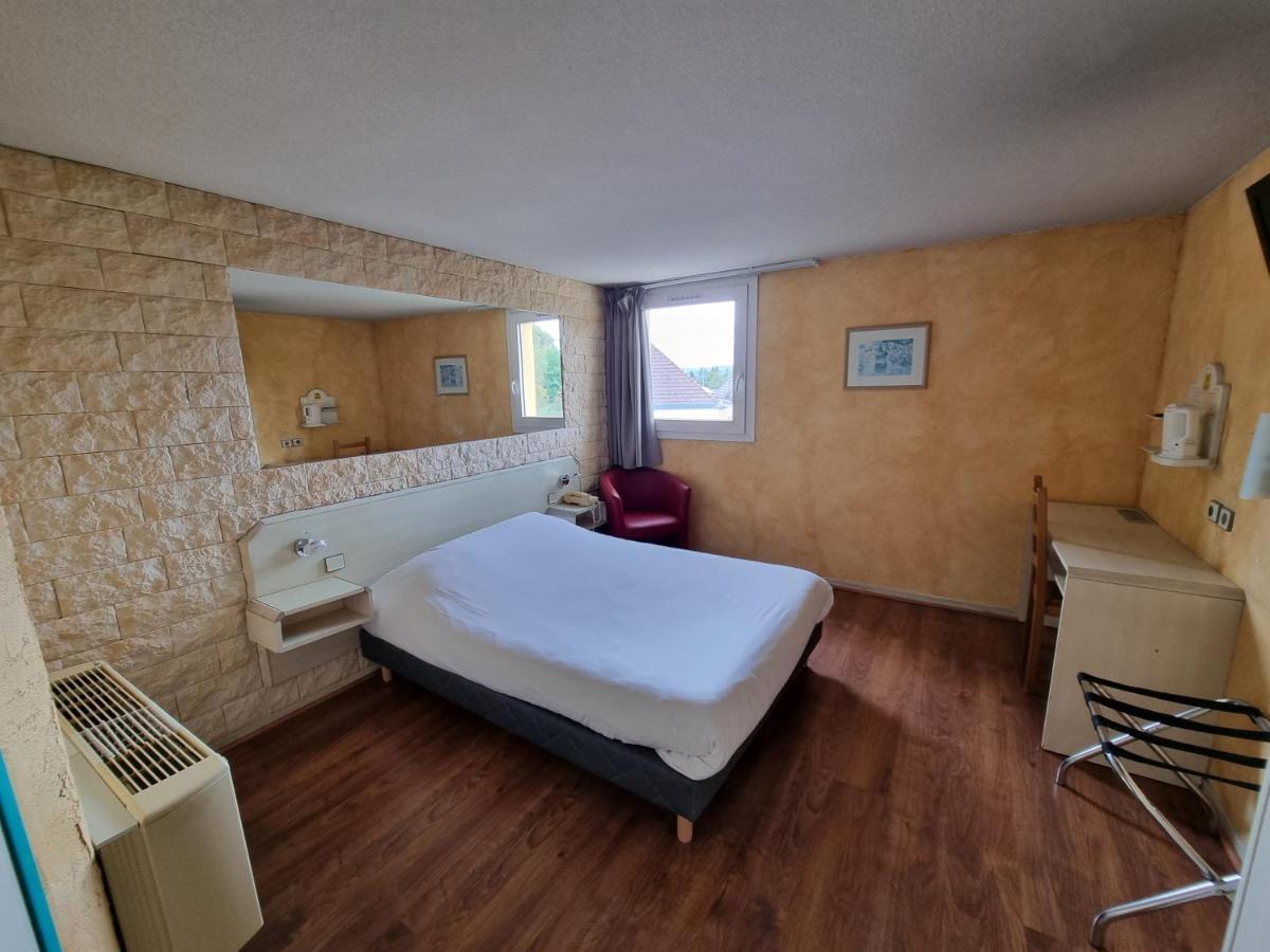 Hotel Restaurant Le Relais - Pau Nord Lons Екстер'єр фото